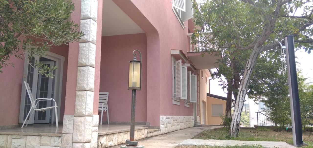 Gecko Apartment Rijeka Exterior photo